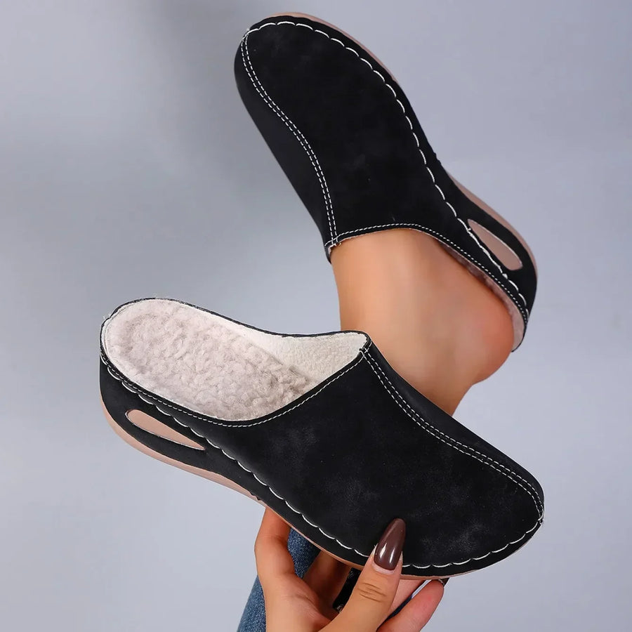 Tessa | Cushioned Slip-On Slippers with Contoured Footbed - Black