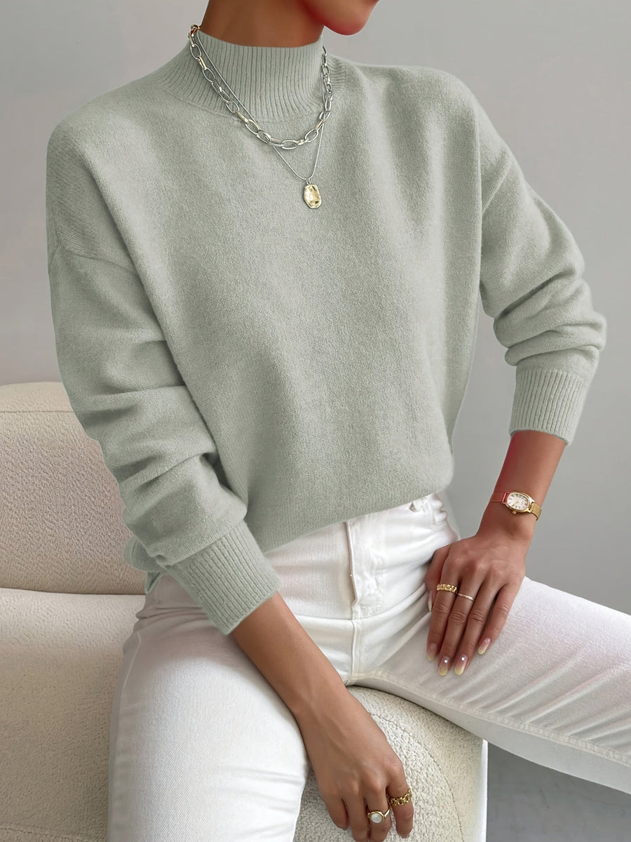 Leona Minimalist Pullover Sweater - Light Green