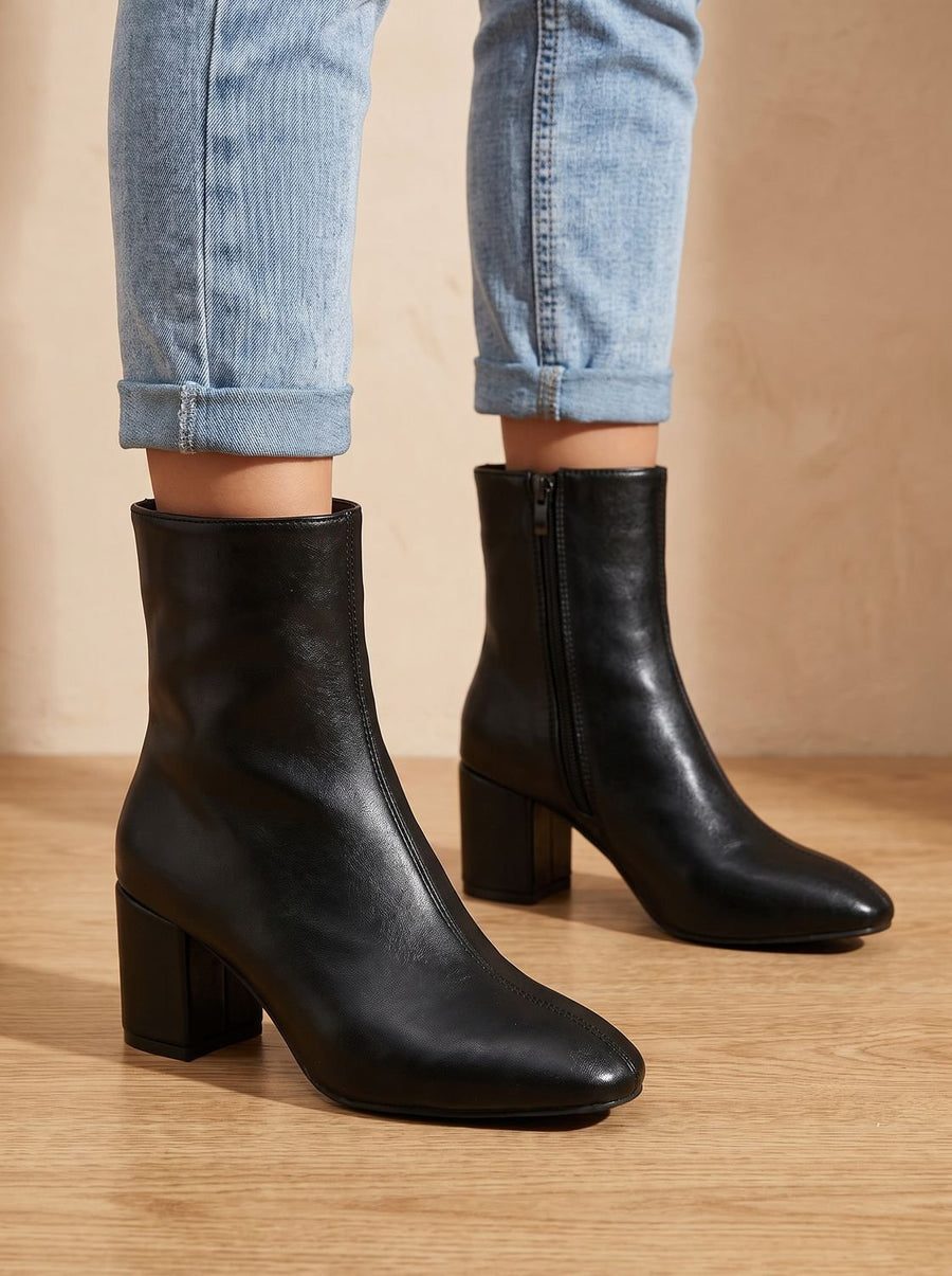 Beatrice Polished Pointed-Toe Ankle Boots - Black